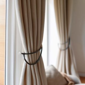 How to make diy curtains without sewing.
