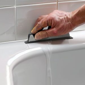 Expert tips on how to caulk.
